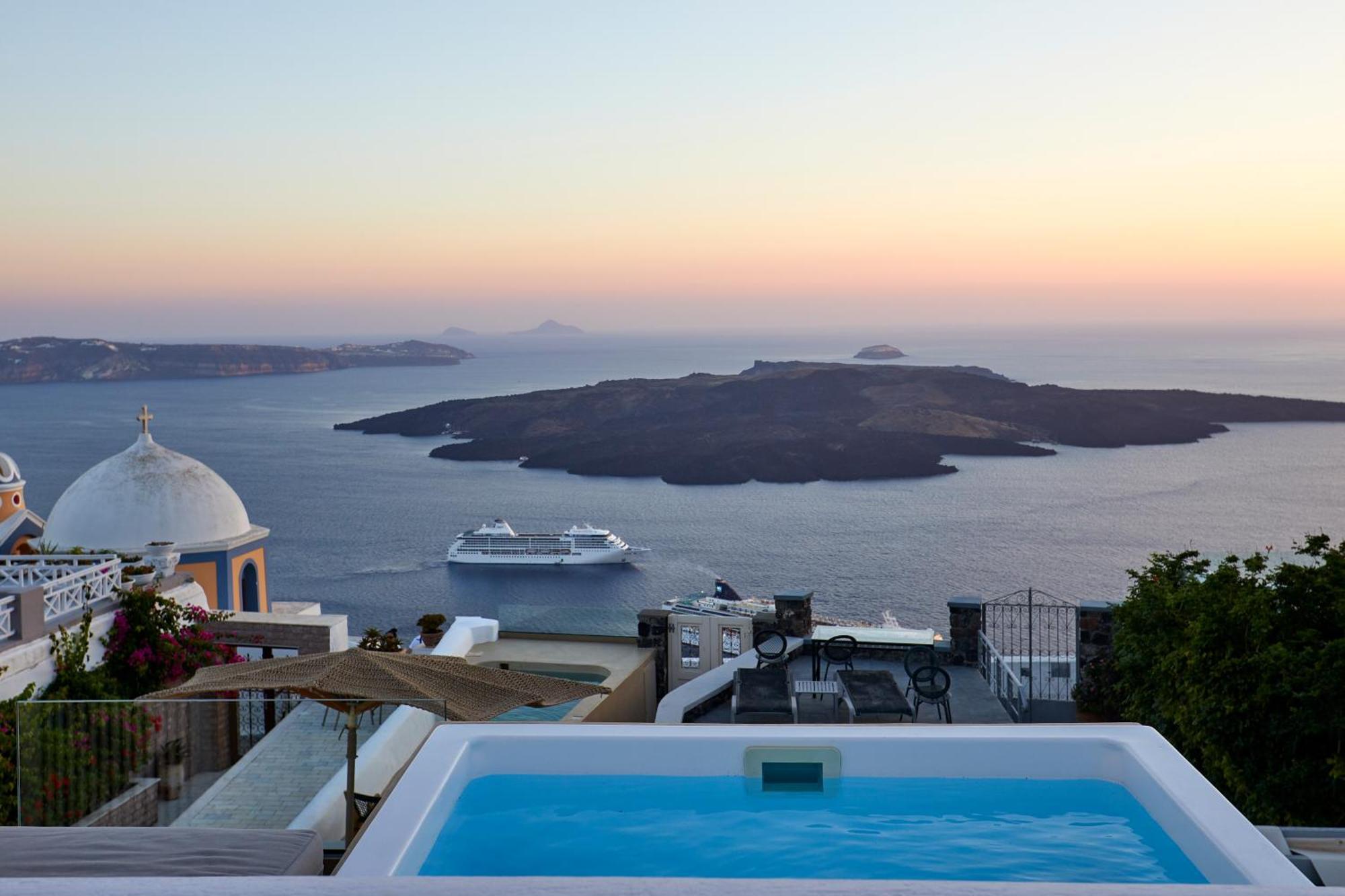 U & Me Suites Fira  Exterior foto