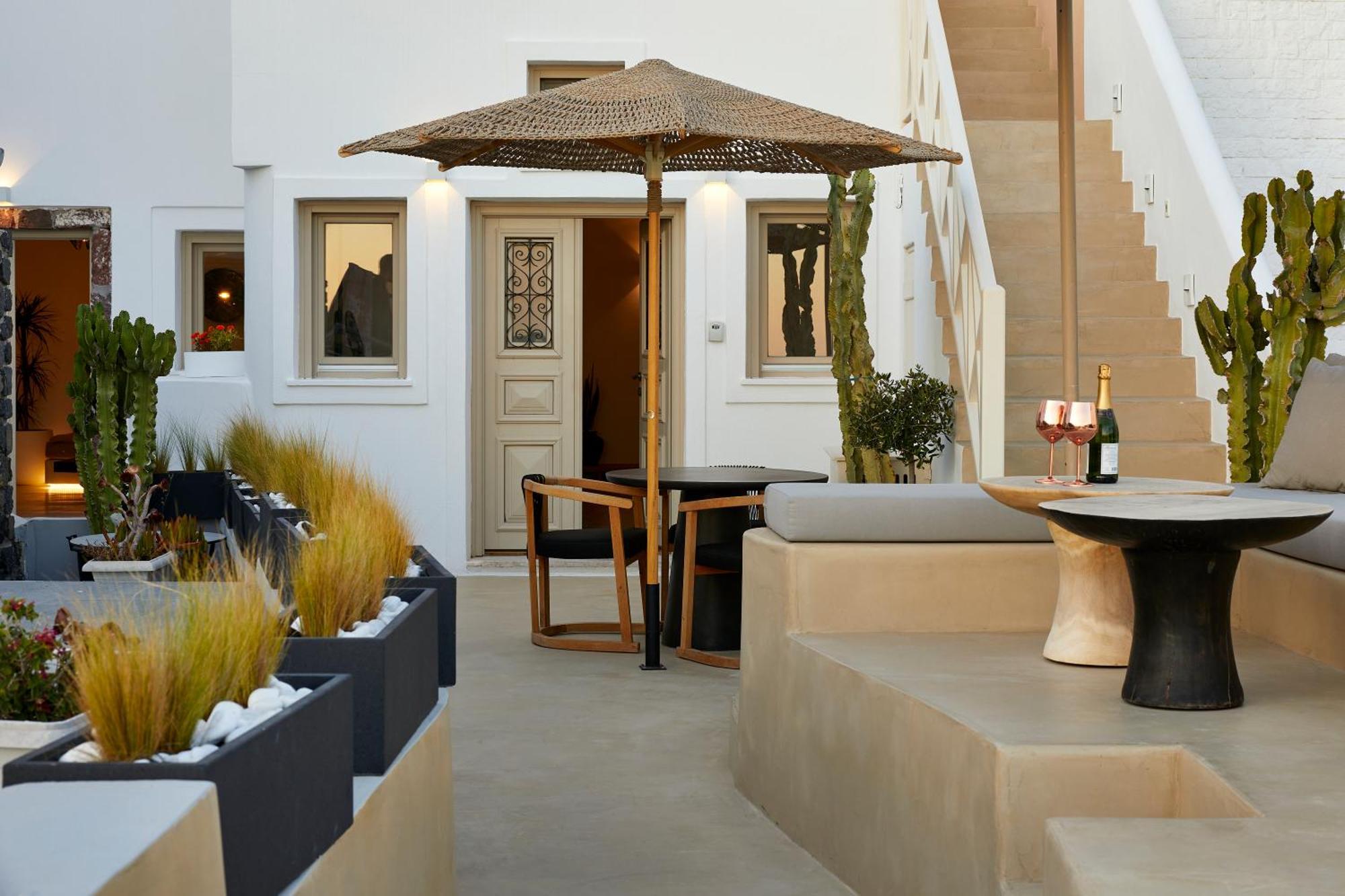 U & Me Suites Fira  Exterior foto
