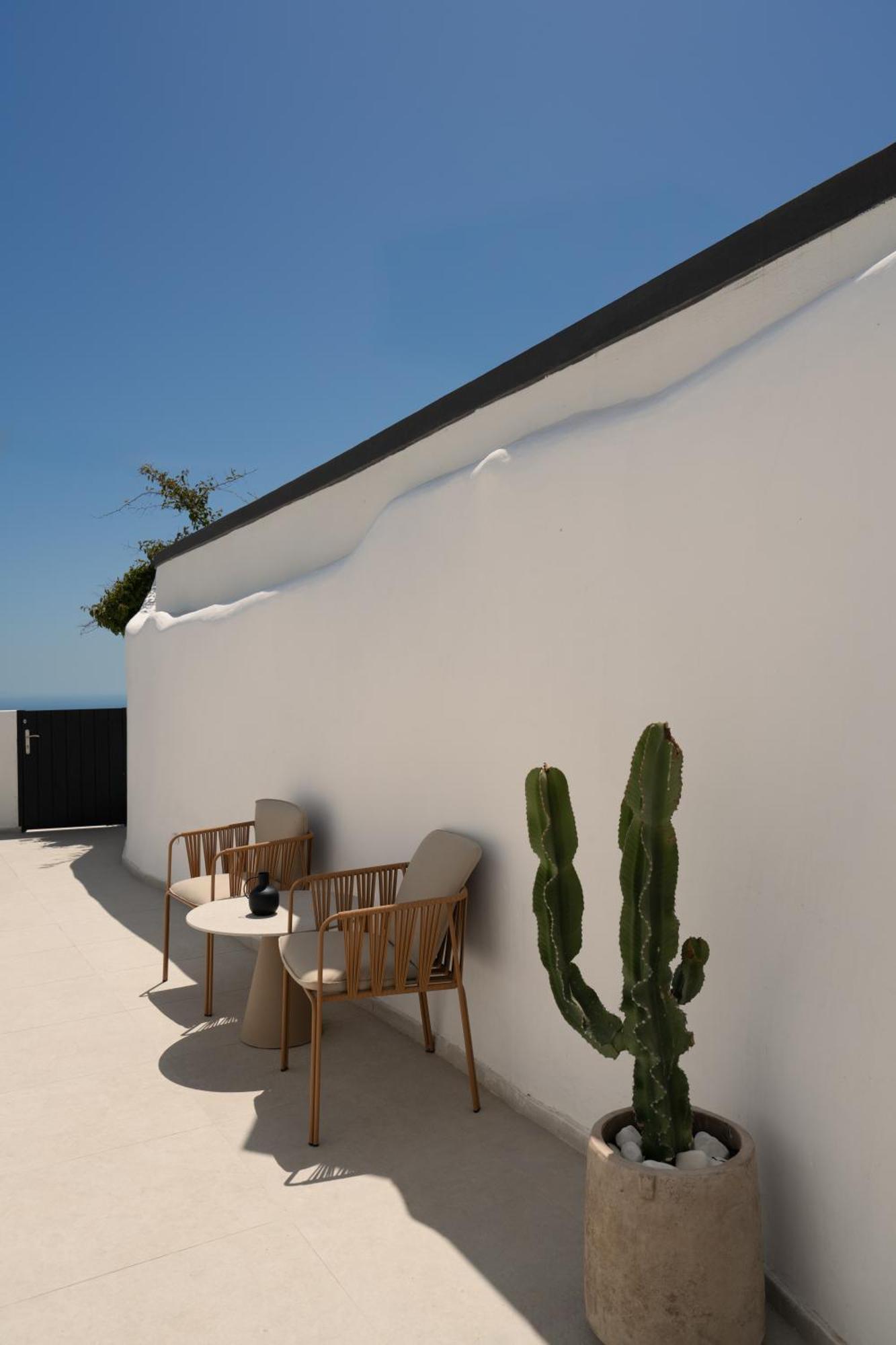 U & Me Suites Fira  Exterior foto